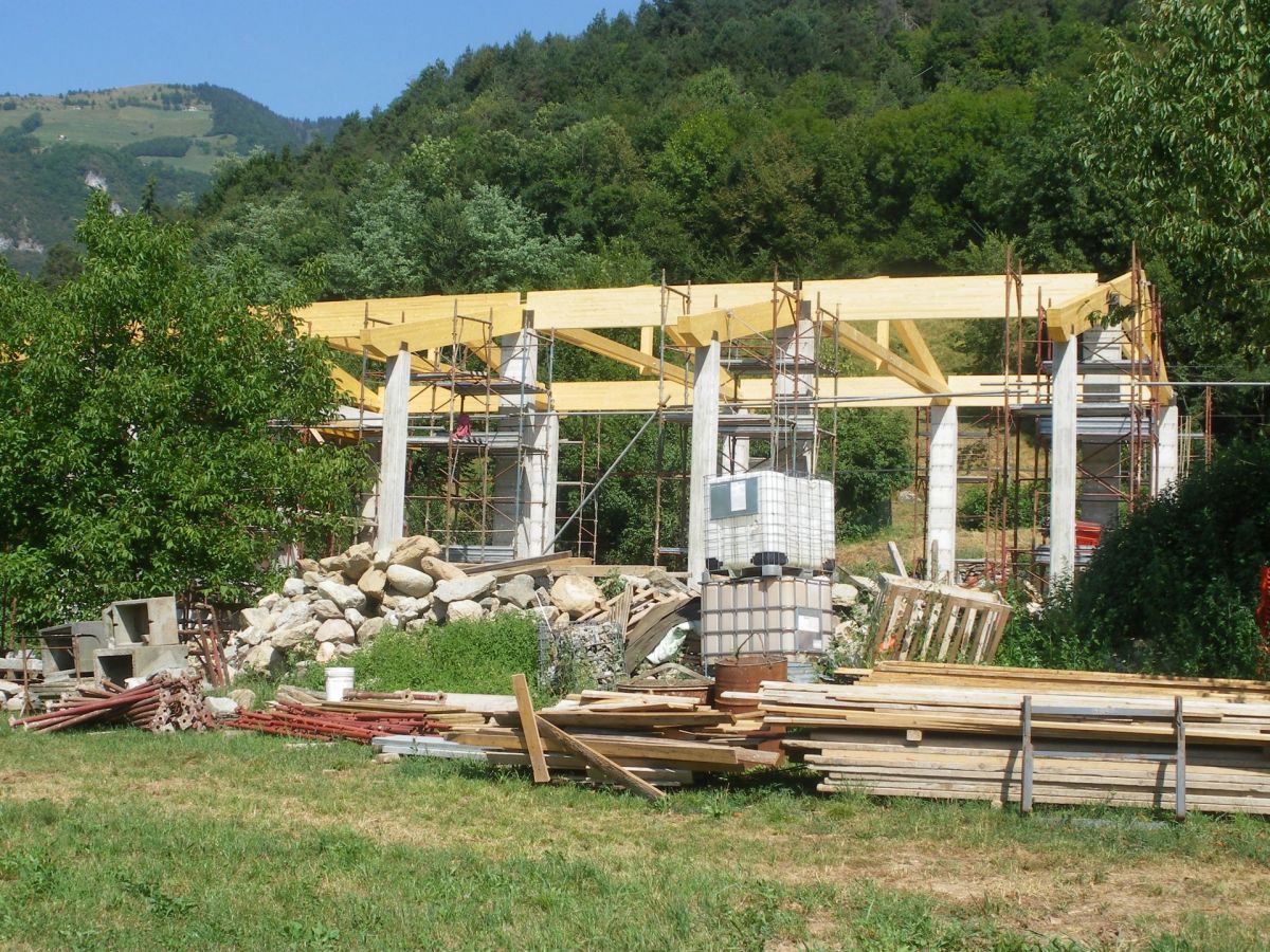 Ampliamenti in legno BCL Bergamasca Costruzioni Legno Tetto in Legno Lamellare Attività commerciale