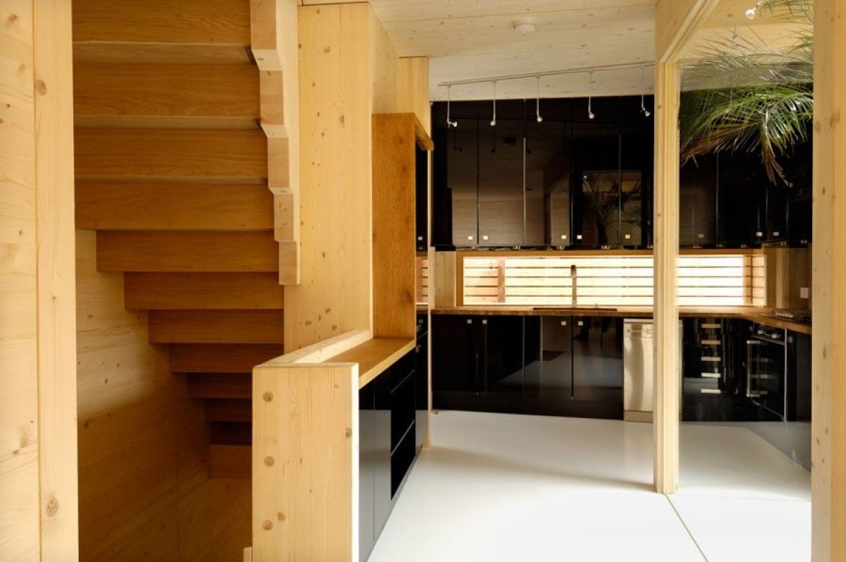 Case in legno RIKO-HISE srl - Arch. Daniele Bonzi LONDON HOUSE 