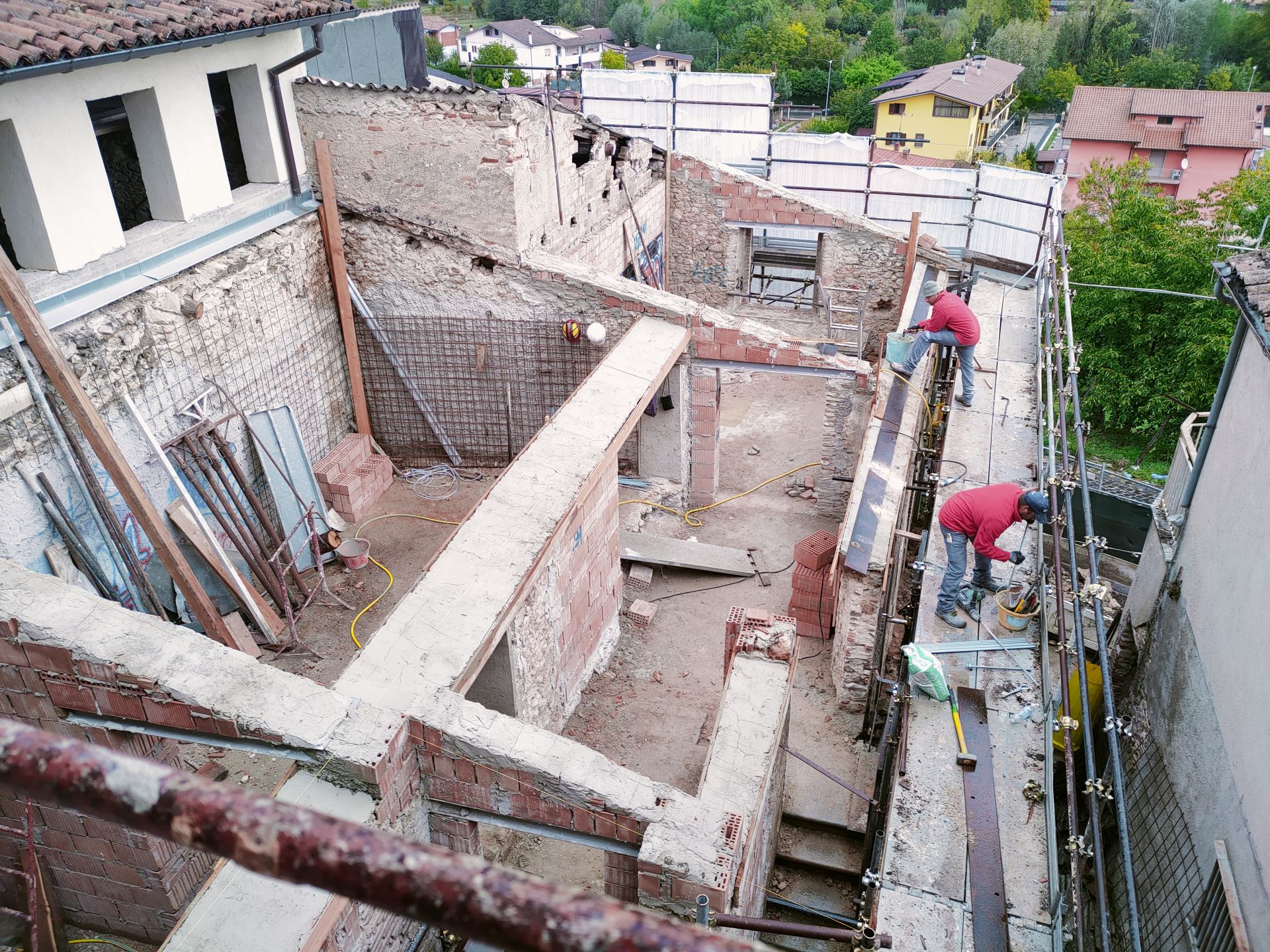 Progetto di riparazione aggregato inagibile in seguito a sisma del 2009 in abruzzo realizzato da Pasquale MOSCHELLA,  a Casagiove