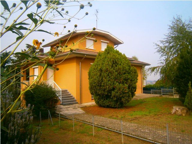 Villa o villino Corvino San Quirico S451VRG