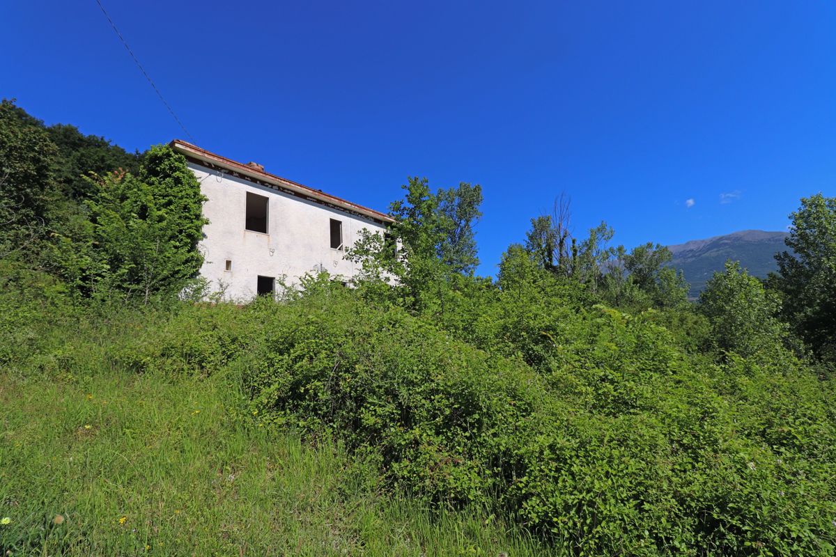 Casa Indipendente in Vendita Broccostella